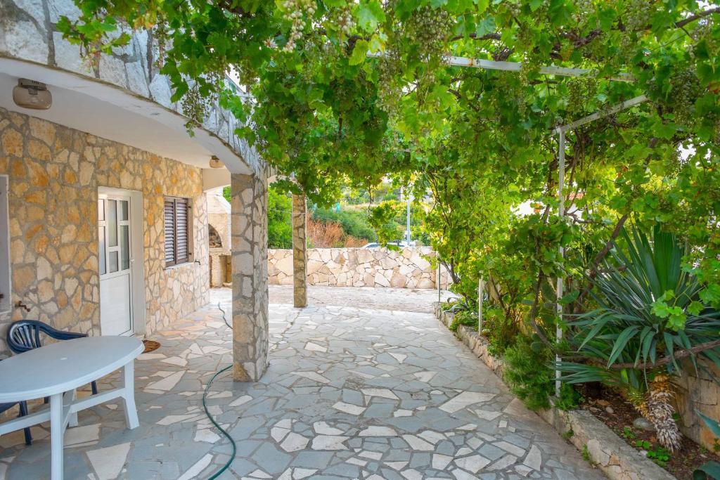 Silver Beach Apartments Vis Luaran gambar